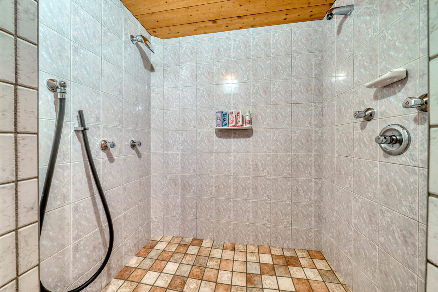 Sauna Dusche