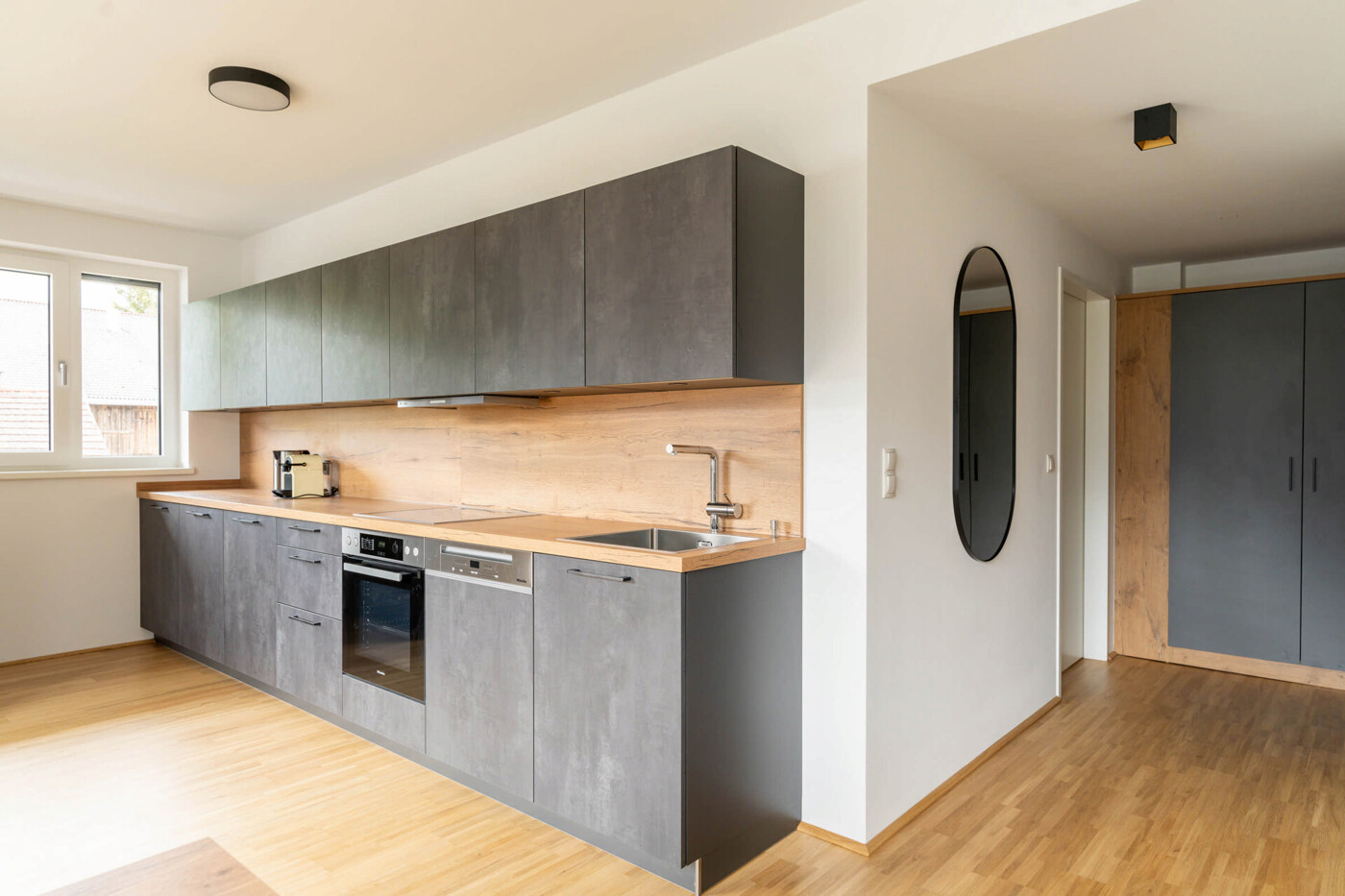 Apartment 5