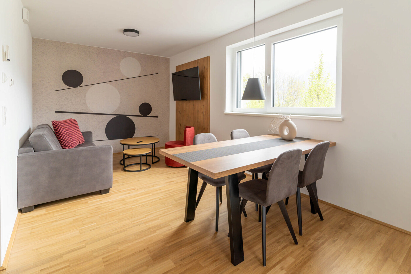 Apartment 5