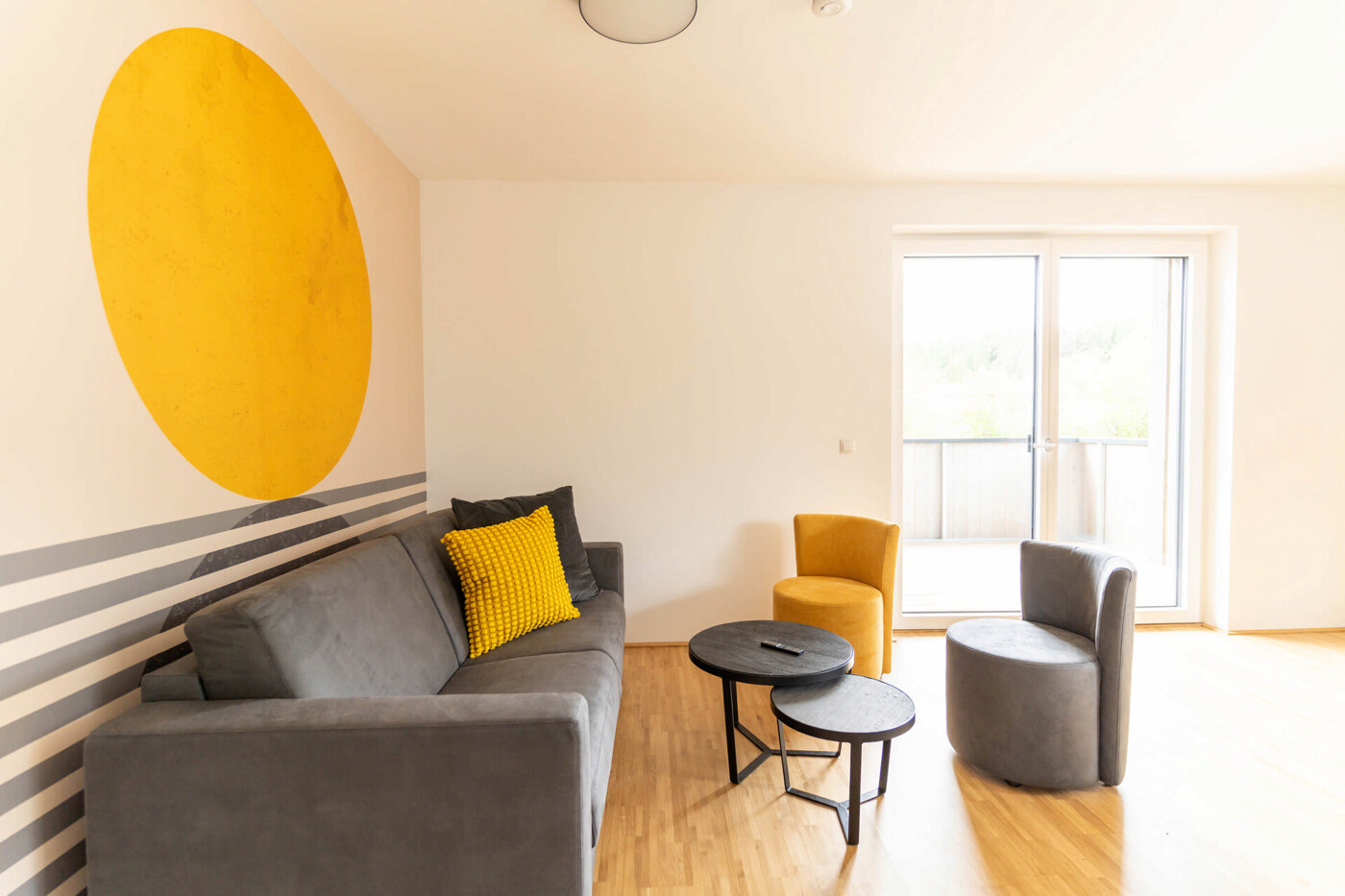 Apartment 6