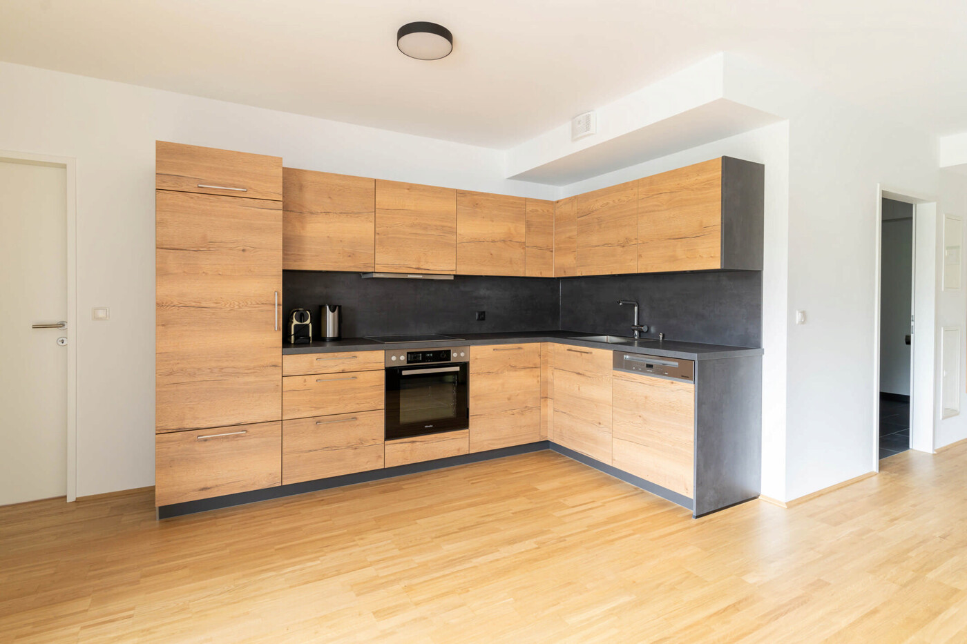 Apartment 4
