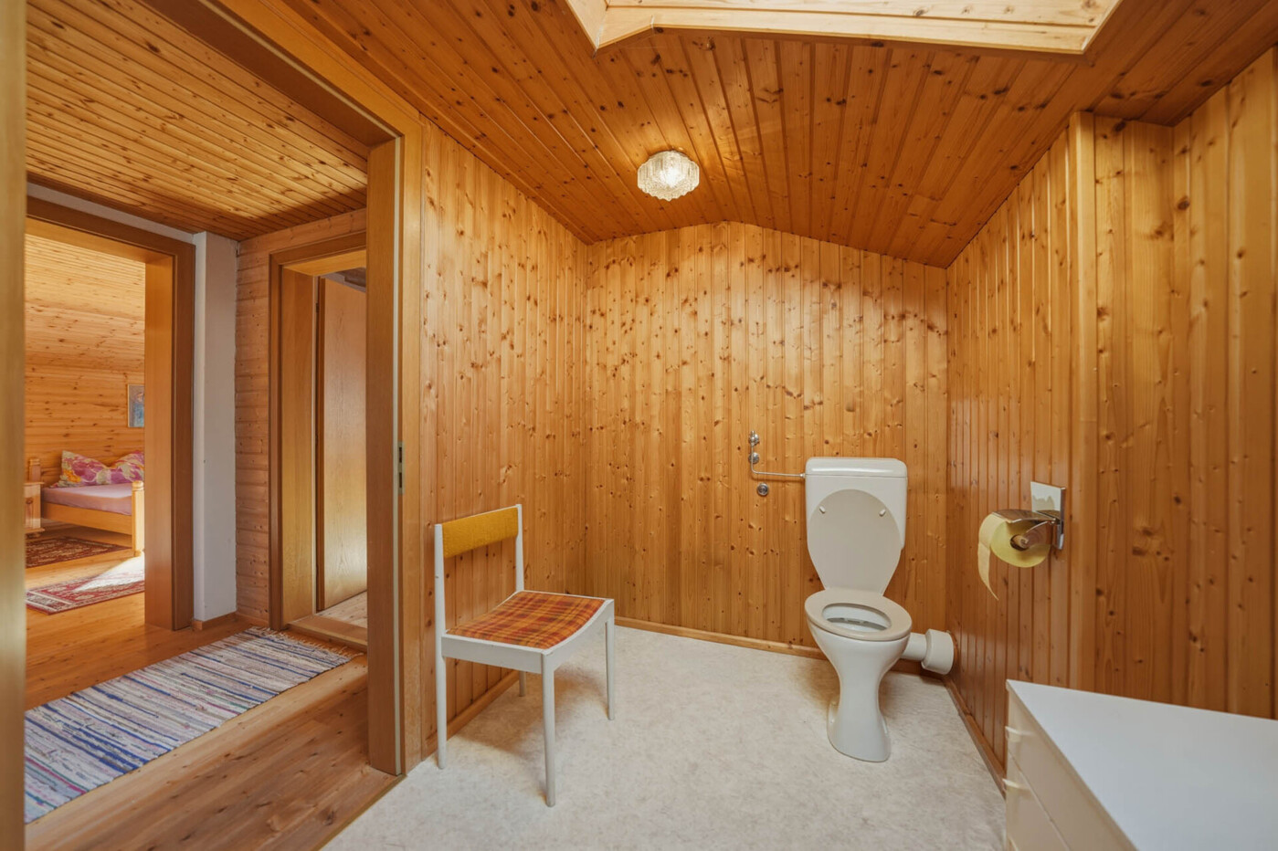 Badezimmer / Erster Stock
