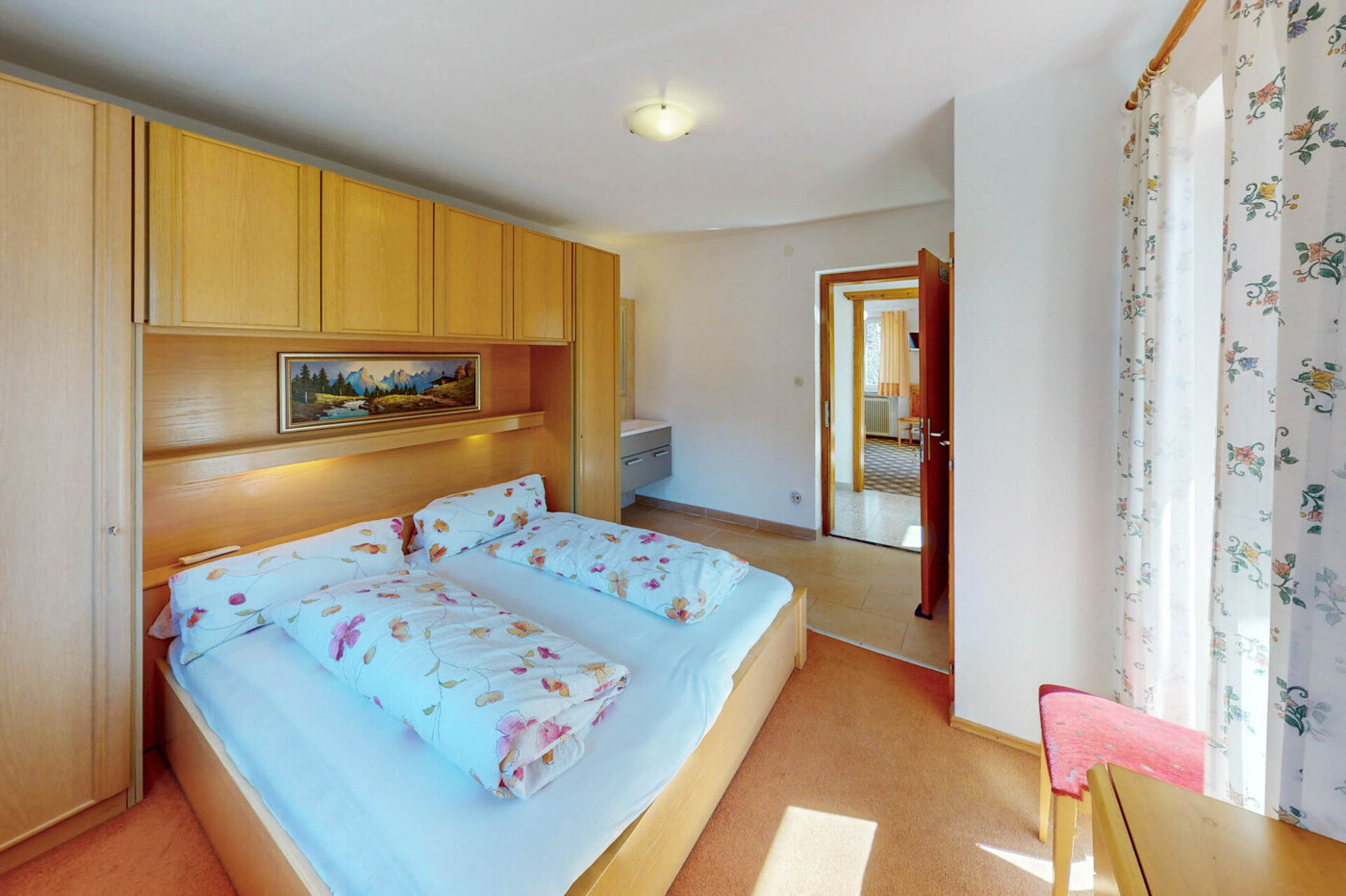 1.OG Schlafzimmer 2