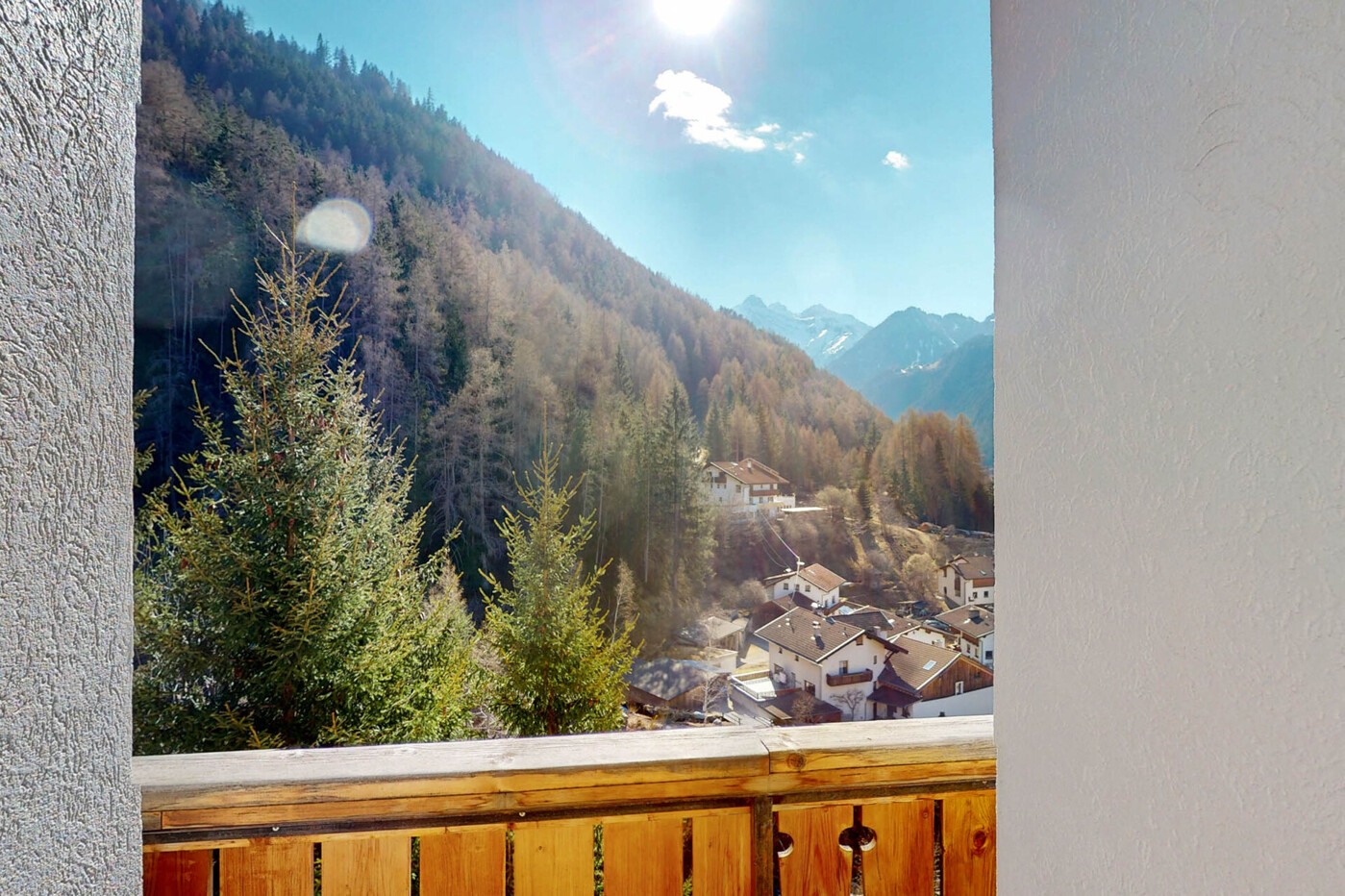 2.OG Flur Balkon