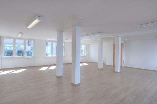 Verkaufsraum/ Büro 1