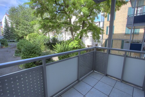 Balkon mit Blick ins Grüne