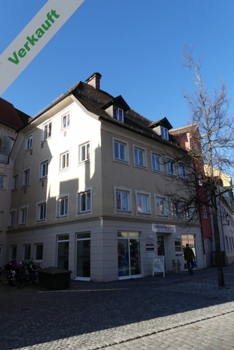 P1010060 (802x1200).pdn3