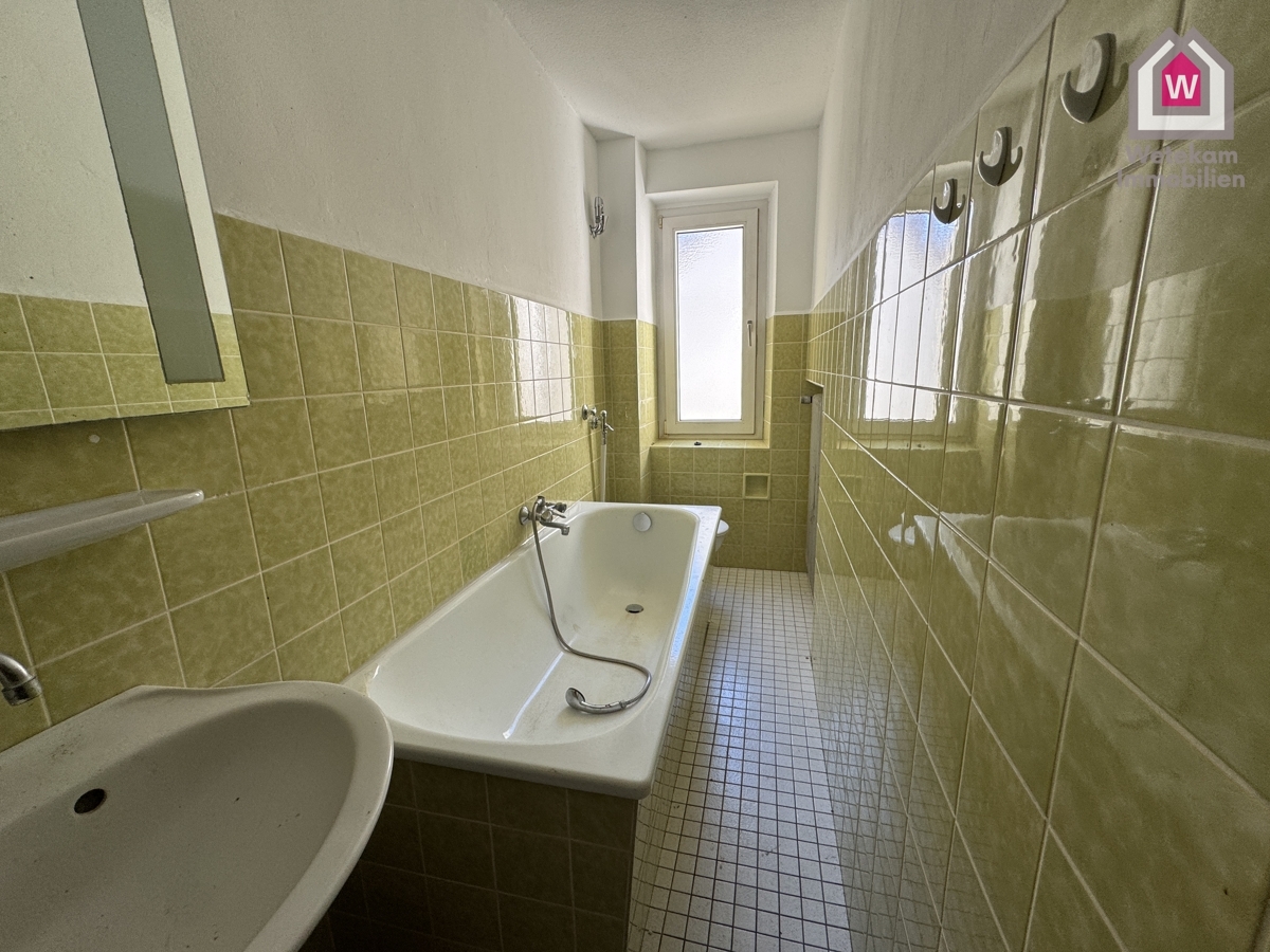 Badezimmer -MFH Essen  - Wetekam Immobilien GmbH