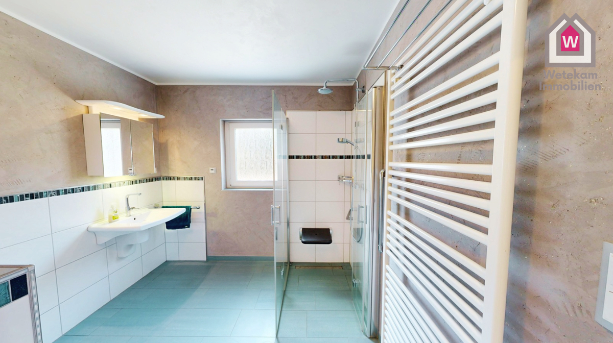 Bad unten_EFH_Ennepetal_Wetekam_Immobilien_GmbH