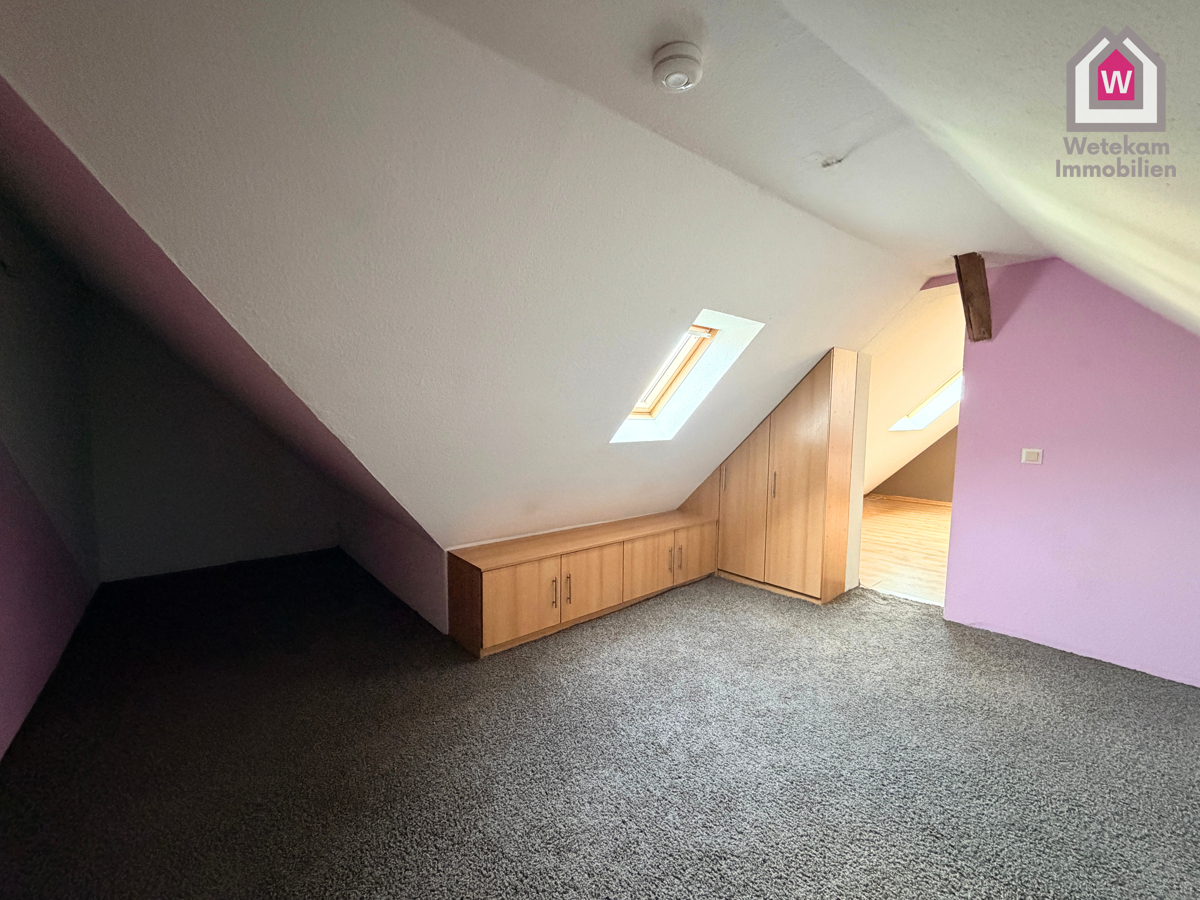 Schlafzimmer DG