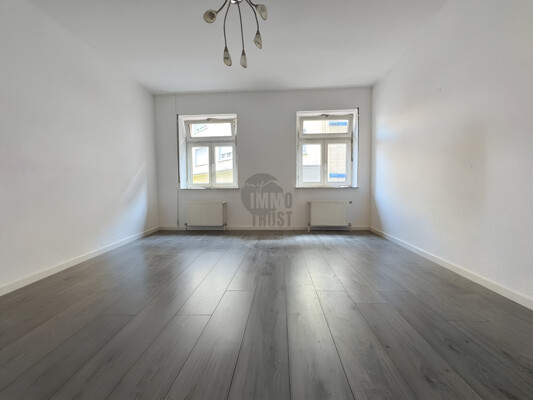 Wohnzimmer EG rechts