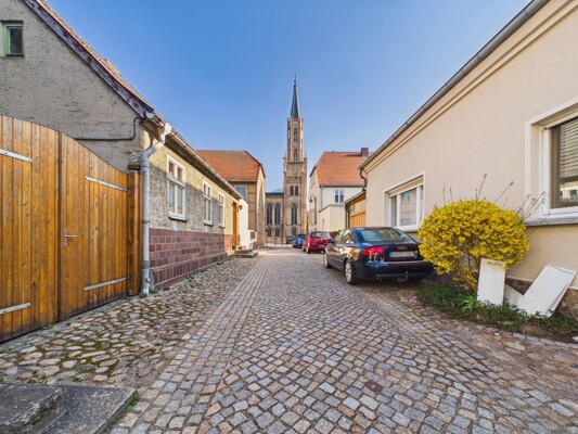 Straßenansicht 
