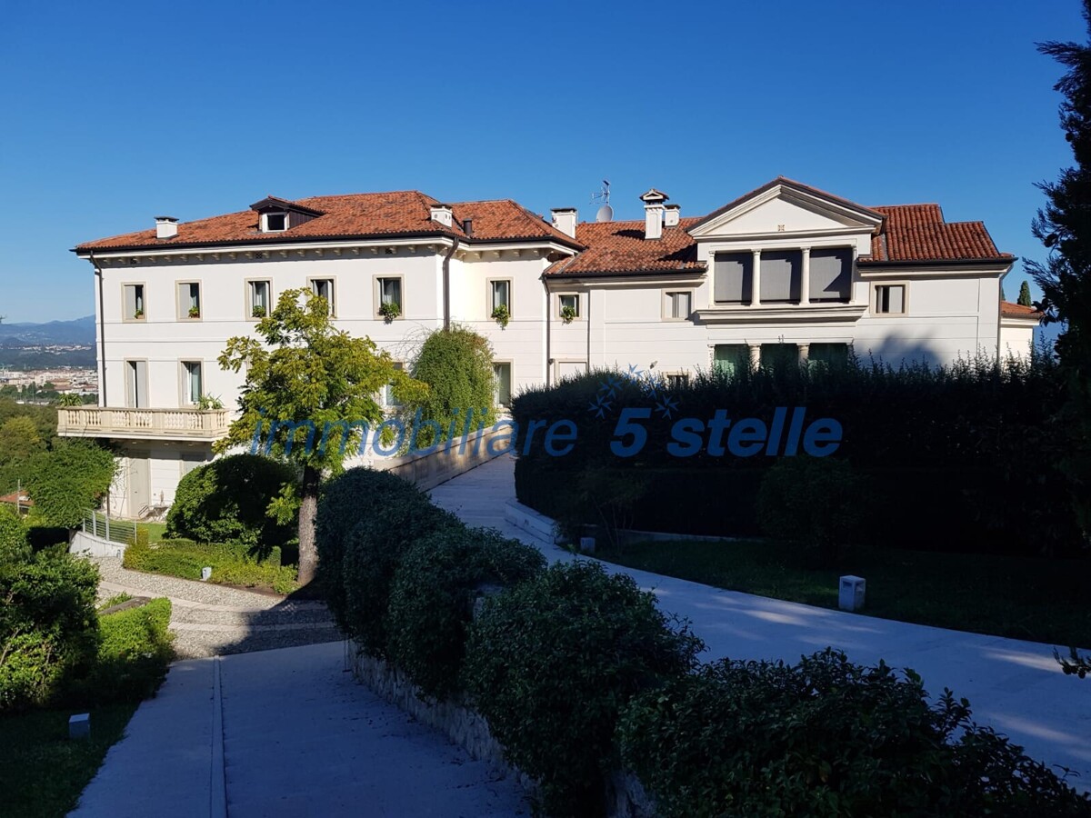 PHOTO-2025-11-04-17-53-47