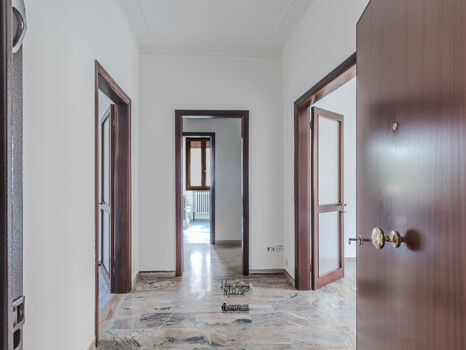 _affitto-appartamento- TRILOCALE NON RREDATO - garage- balcone-MODENA-_1