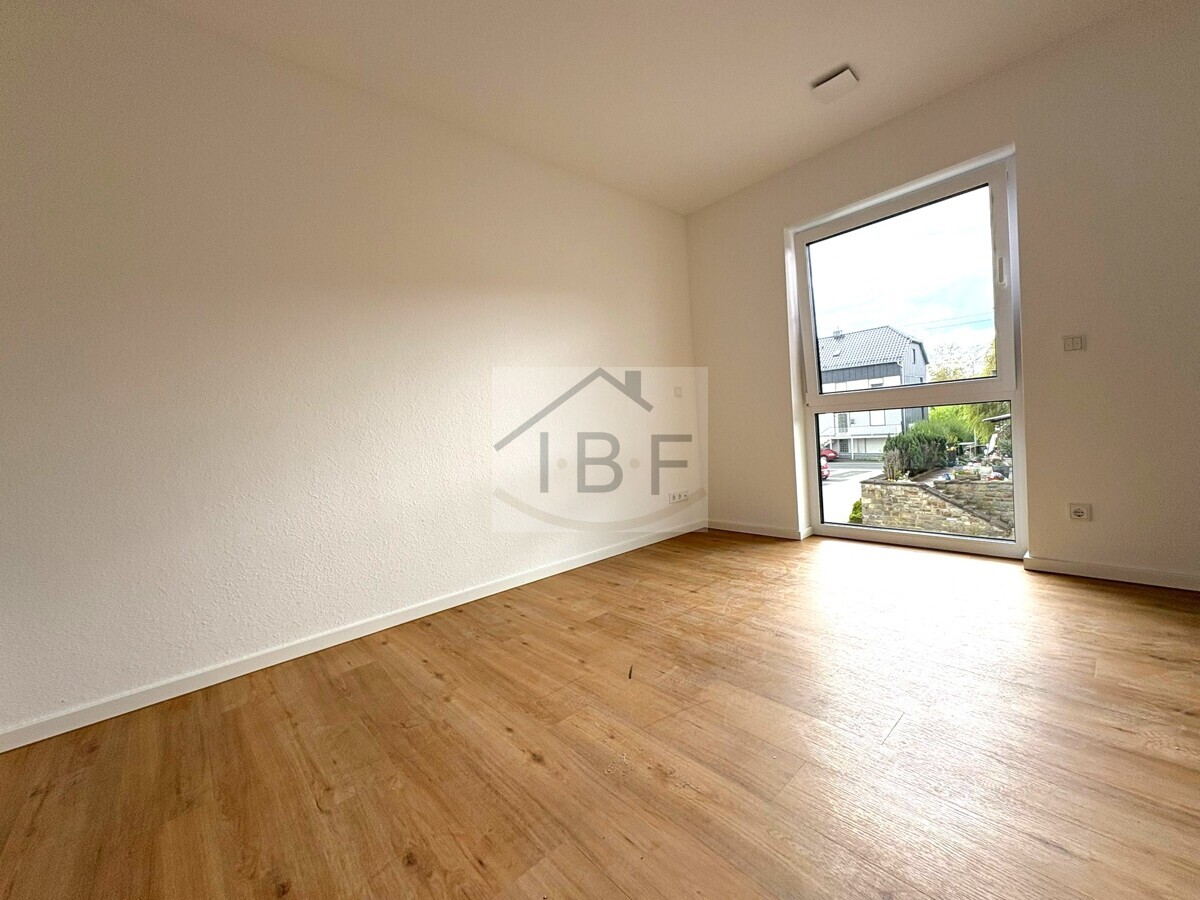 Erstbezug – moderne Wohnung mit Balkon und Aufzug in Neunkirchen - Foto 3