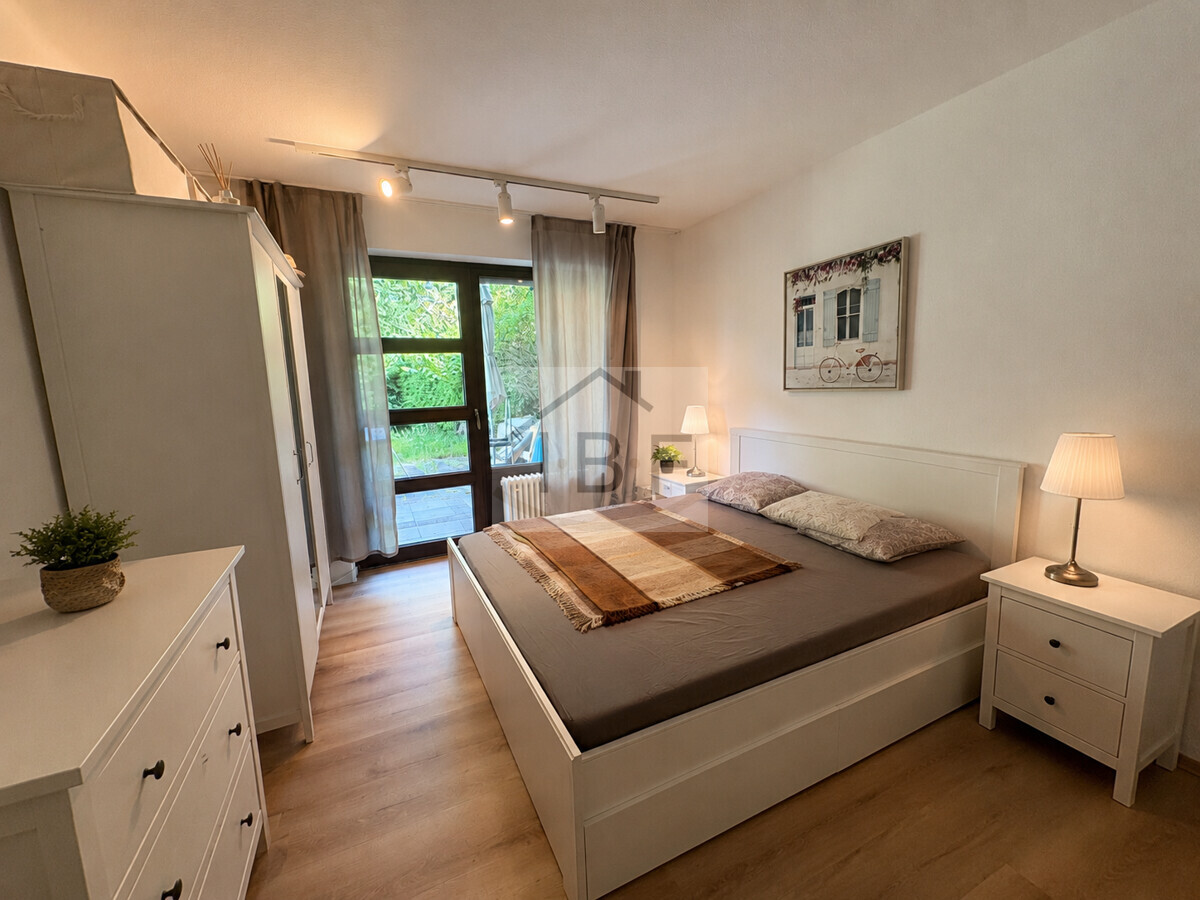 Familienfreundliches Splitlevel-Reihenhaus mit Garage und sonnigem Garten in Siegen - Photo 3