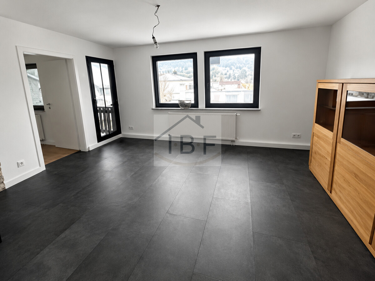 Helle Maisonette-Wohnung in guter Lage von Kaan-Marienborn - Foto 1