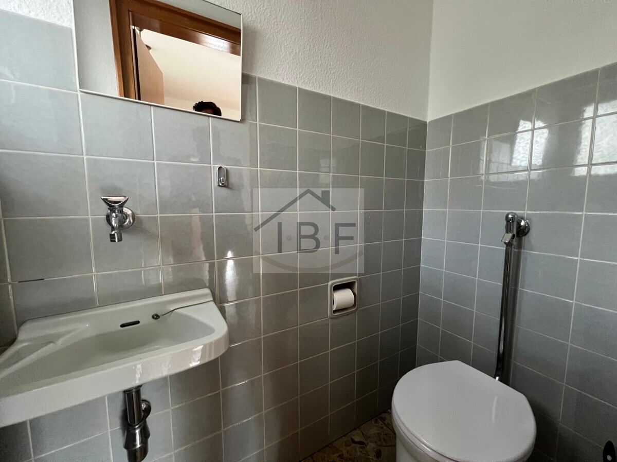 Helle, großzügige Erdgeschosswohnung am Haardter Berg mit Loggia - Photo 5