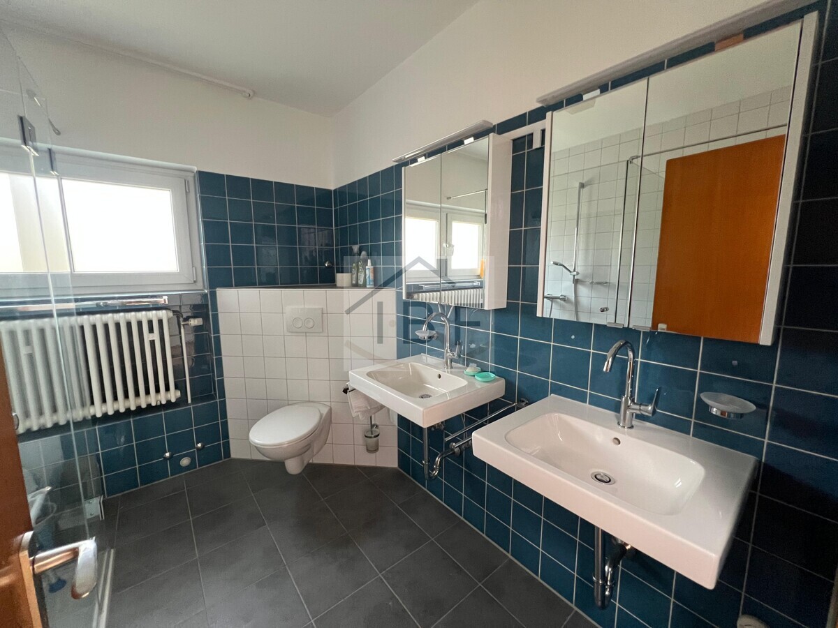 Helle, großzügige Erdgeschosswohnung am Haardter Berg mit Loggia - Photo 4