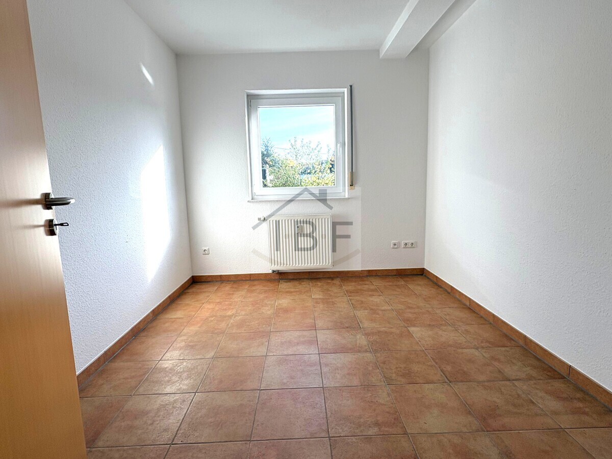 Helle 3-Zimmer-Wohnung mit Balkon & Einbauküche in ruhiger Lage von Buschhütten - Foto 2