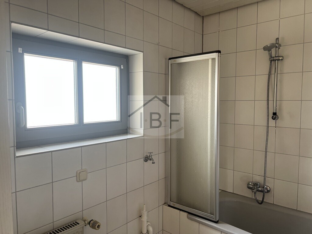 Charmante Maisonettewohnung mit Balkon in Freudenberg-Lindenberg - Foto 2