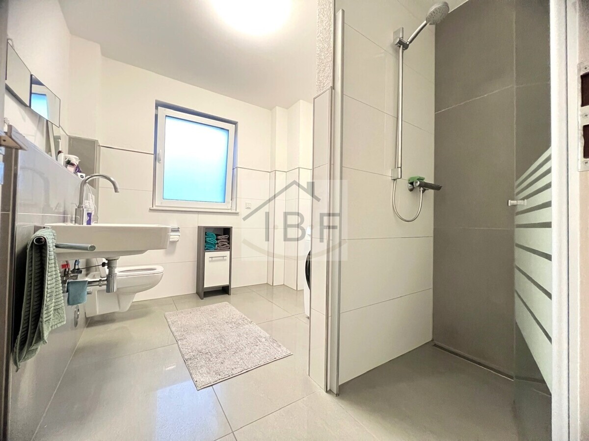 Moderne 2-ZKB-Wohnung in zentraler Lage von Siegen - Photo 3