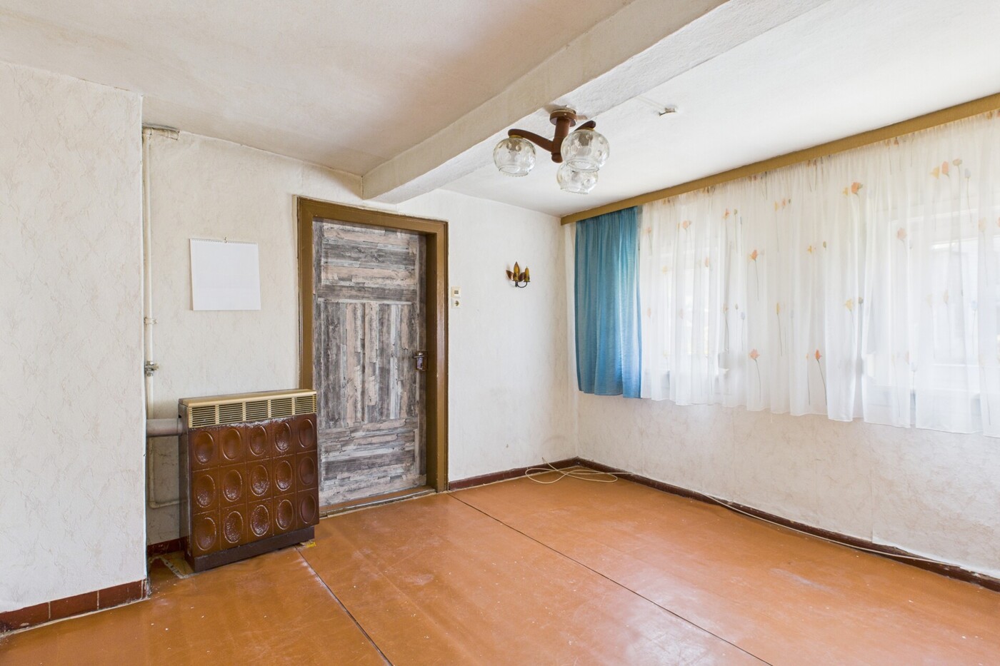 Wohnzimmer mit Ofen EG