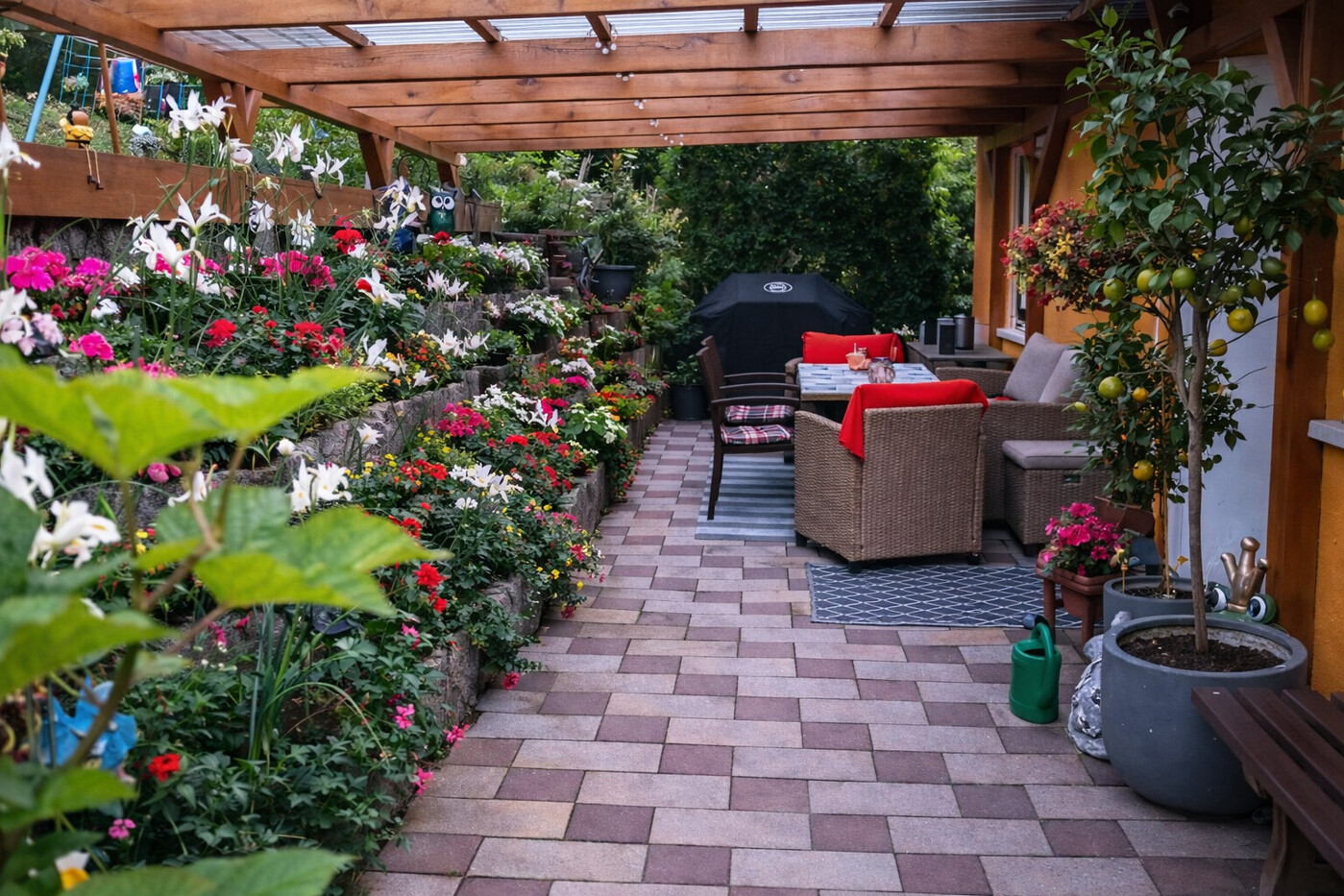 überdachte Terrasse