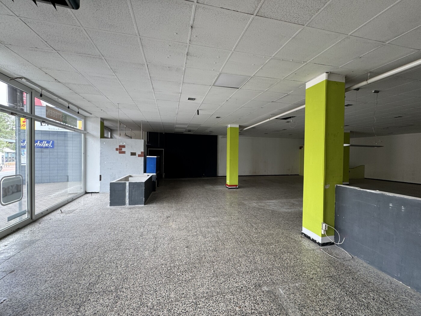 Showroom