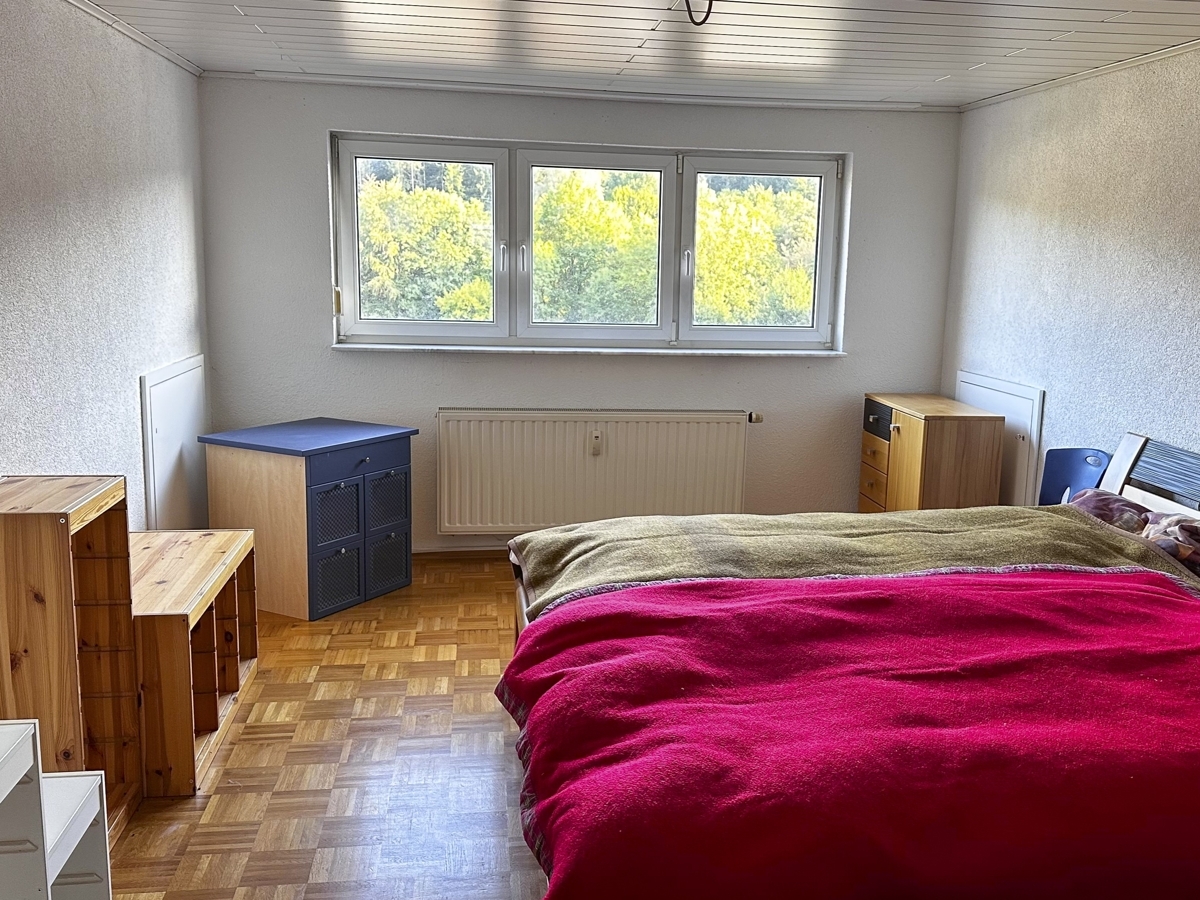 Schlafzimmer DG