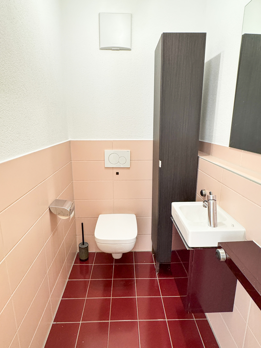 WC