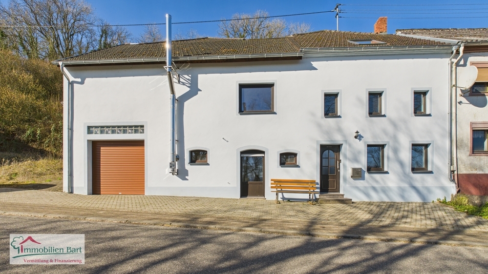 Straßenansicht