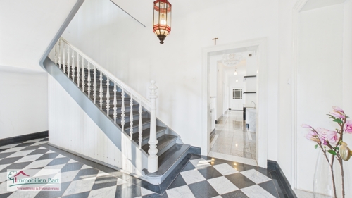 Diele Wohnhaus / Büro