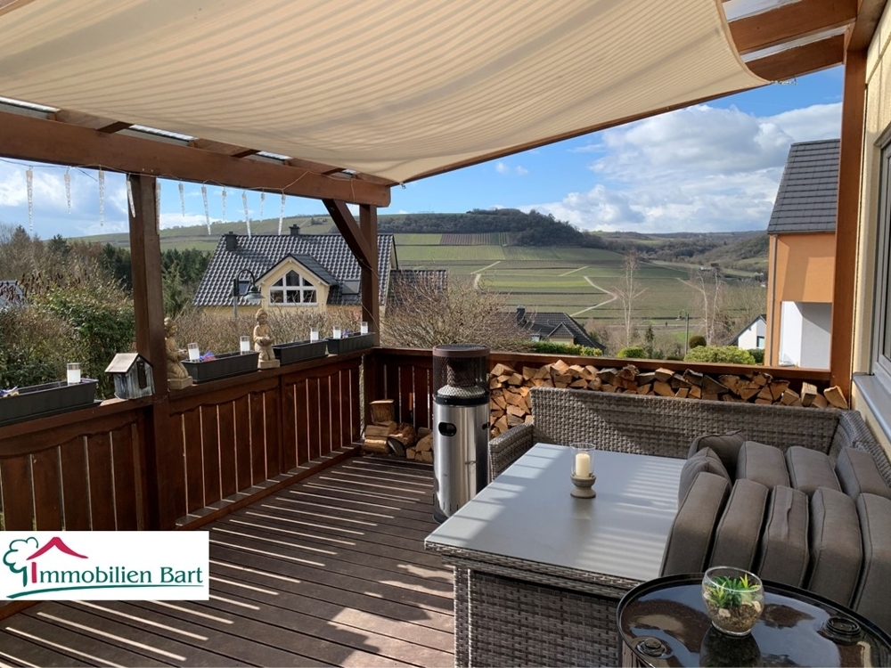 Real Estate Title Image Background