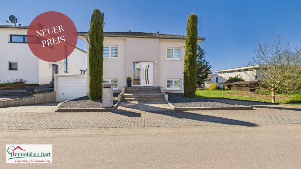 Straßenansicht-Eingang