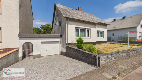 Zufahrt zur Garage