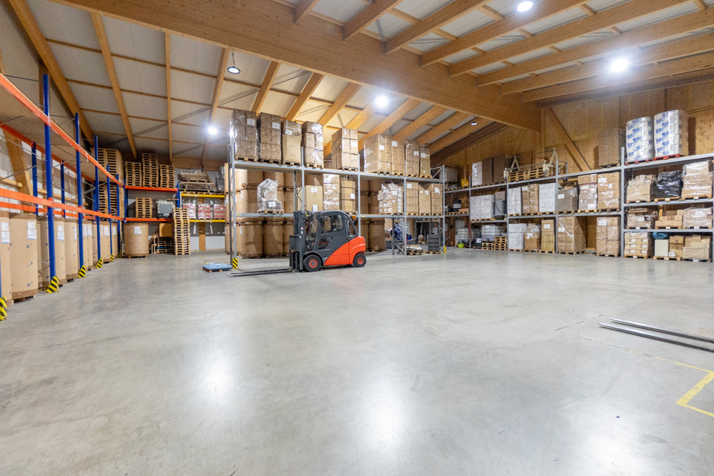 Produktions-, Lagerfläche