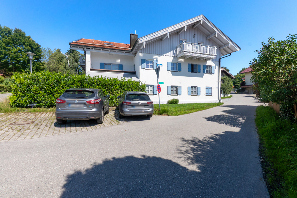 2 Stellplätze inklusive