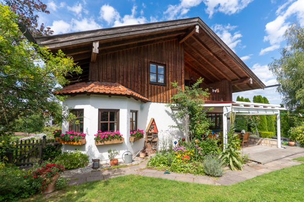 schönes Einfamilienhaus