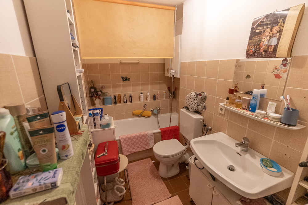 Bad mit Wanne