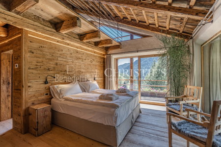 7.Cesa del louf_Suite 1_Master bedroom