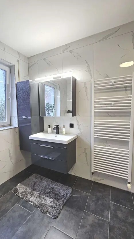 a07c2d97-3c7c-4db6-ab4a-fe15ab2987f1-1958839856