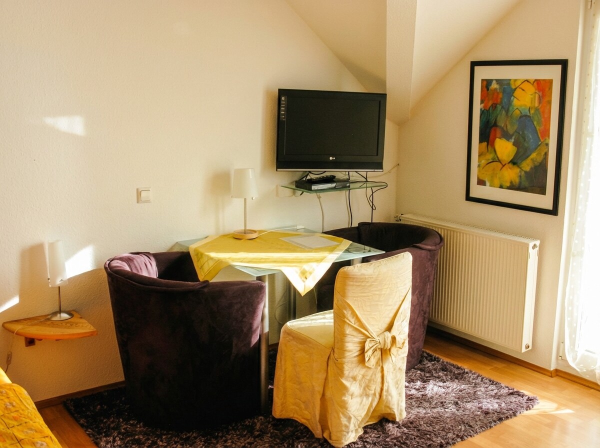 Vorderhaus Schlafimmer 3