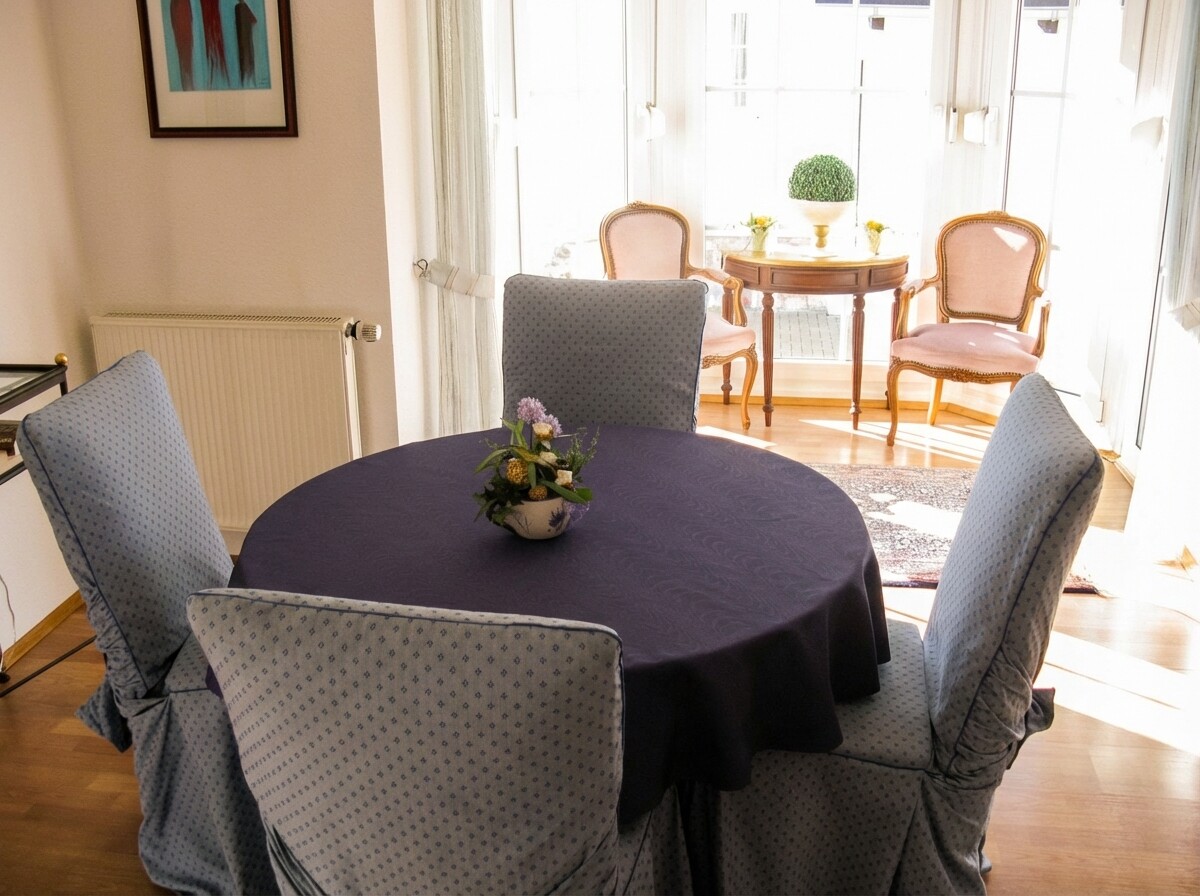 Vorderhaus Esszimmer