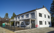 Mehrfamilienhaus