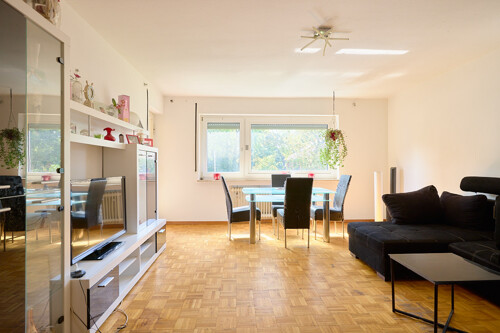 Wohn - und Essbereich 