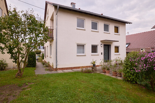 Blick vom Garten in Richtung Haus