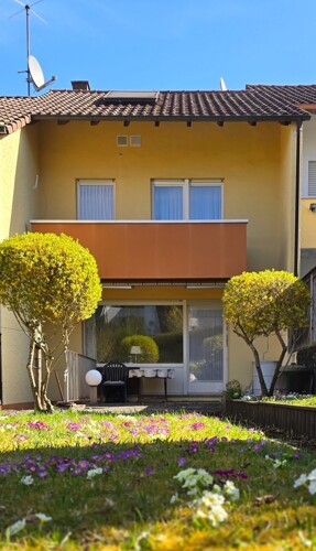 Hausansicht von Garten 