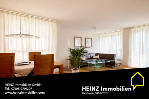 lichtdurchfluteter Wohnbereich 