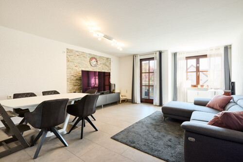 großzügiges Wohnen/Essen